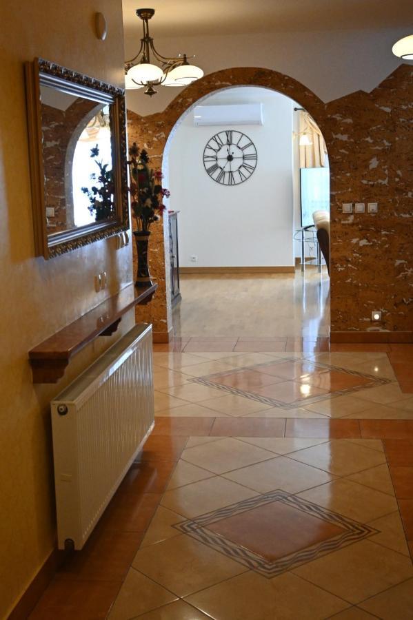 Villa Sophie Zabno Eksteriør bilde
